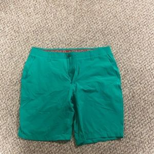Under armour golf shorts 40. 11” inseam.